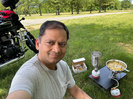 So, I bought a motorcycle... And I'm cooking curries on the go!