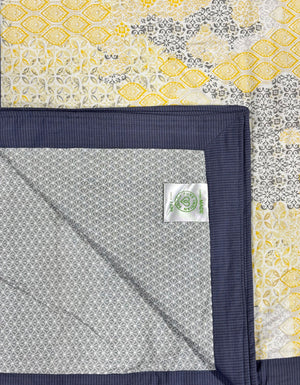 Handmade 100% Cotton Printed Blanket, Damask (88"x96")